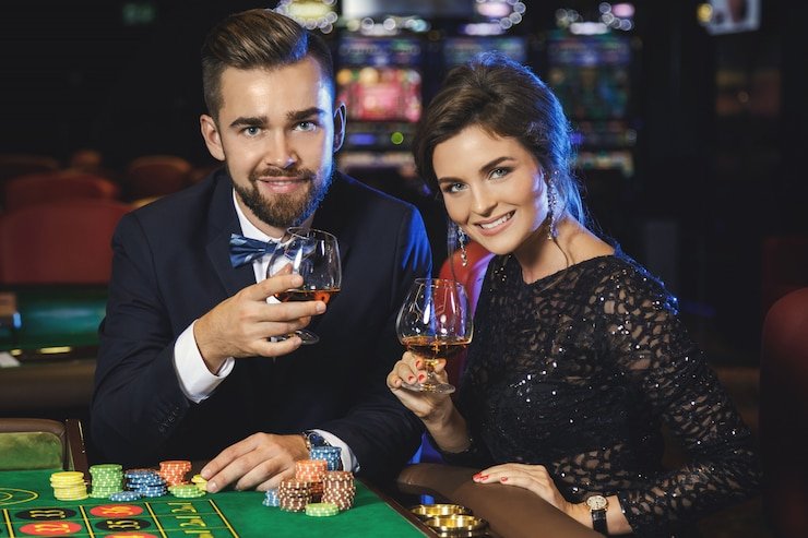 Galeri kategori permainan okejp termasuk live dealer, slot, olahraga, dan esports